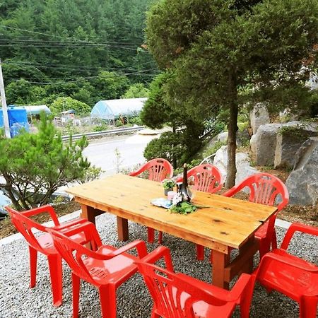 Hongcheon Flowering Hill Pension 外观 照片