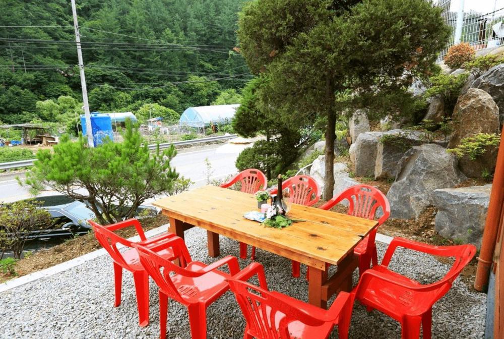 Hongcheon Flowering Hill Pension 外观 照片